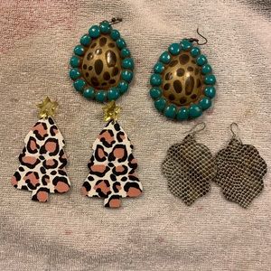 Fashion earrings